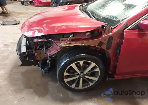 2016 Nissan Altima 2.5 Sr из США, поврежденный, VIN 1N4AL3AP5GN385082